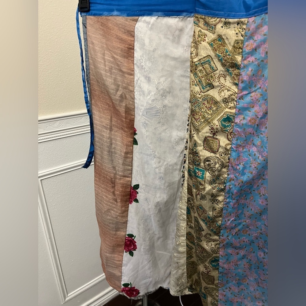 Boho Patchwork Reversible Wrap Skirt โ 100% Rayon โ Made in India - Picture 4 of 13